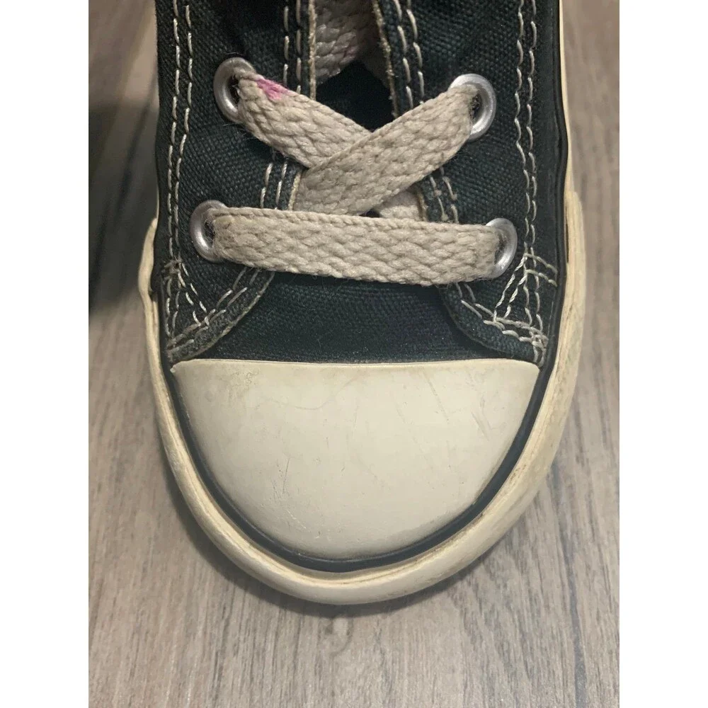 Converse Chuck Taylor All Star Toddler's Size 9 Low Tops Black Sneakers